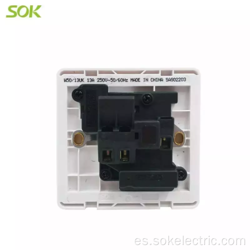 1 Gang 13A White BS Plug Socket verificado por CE CB enchufe eléctrico